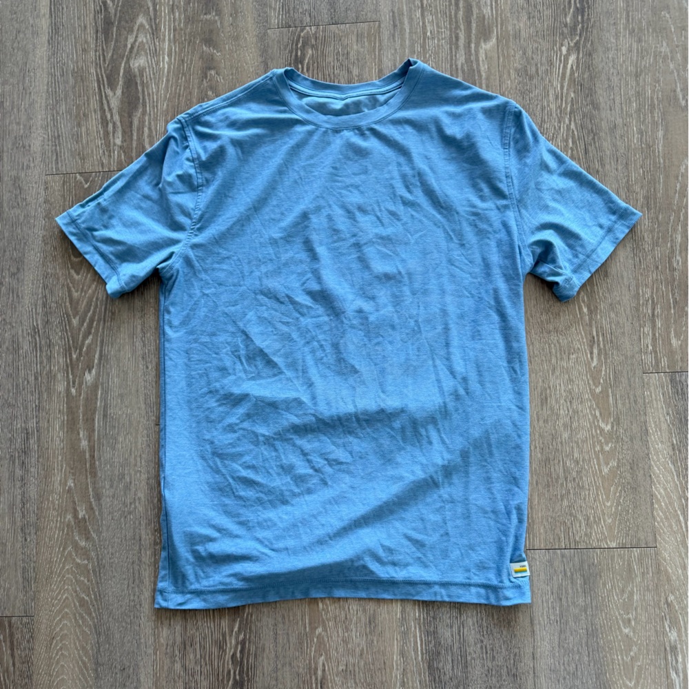 Vuori strato tech tee